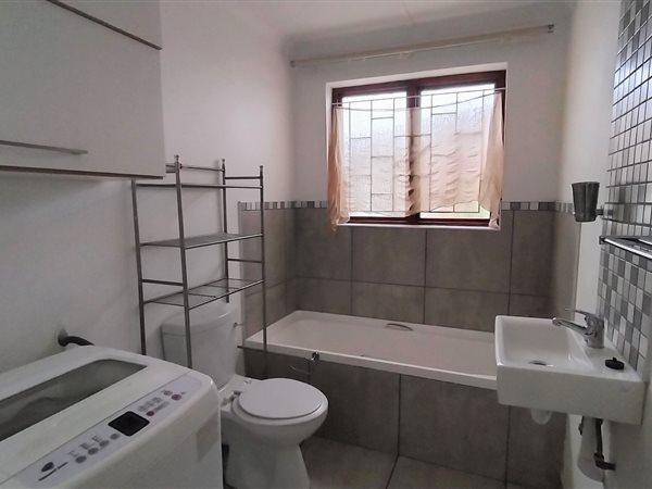 1 Bedroom Property for Sale in Aston Bay Eastern Cape